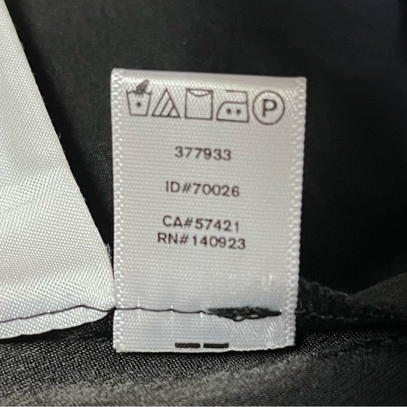 Loft Surplice Romper Playsuit Crisscross Size Medium NWT Black Resort Vacation - Picture 12 of 14